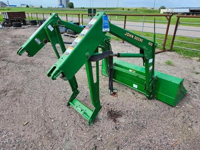Image of John Deere 430 equipment image 3