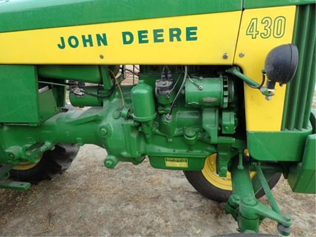Image of John Deere 430 equipment image 3