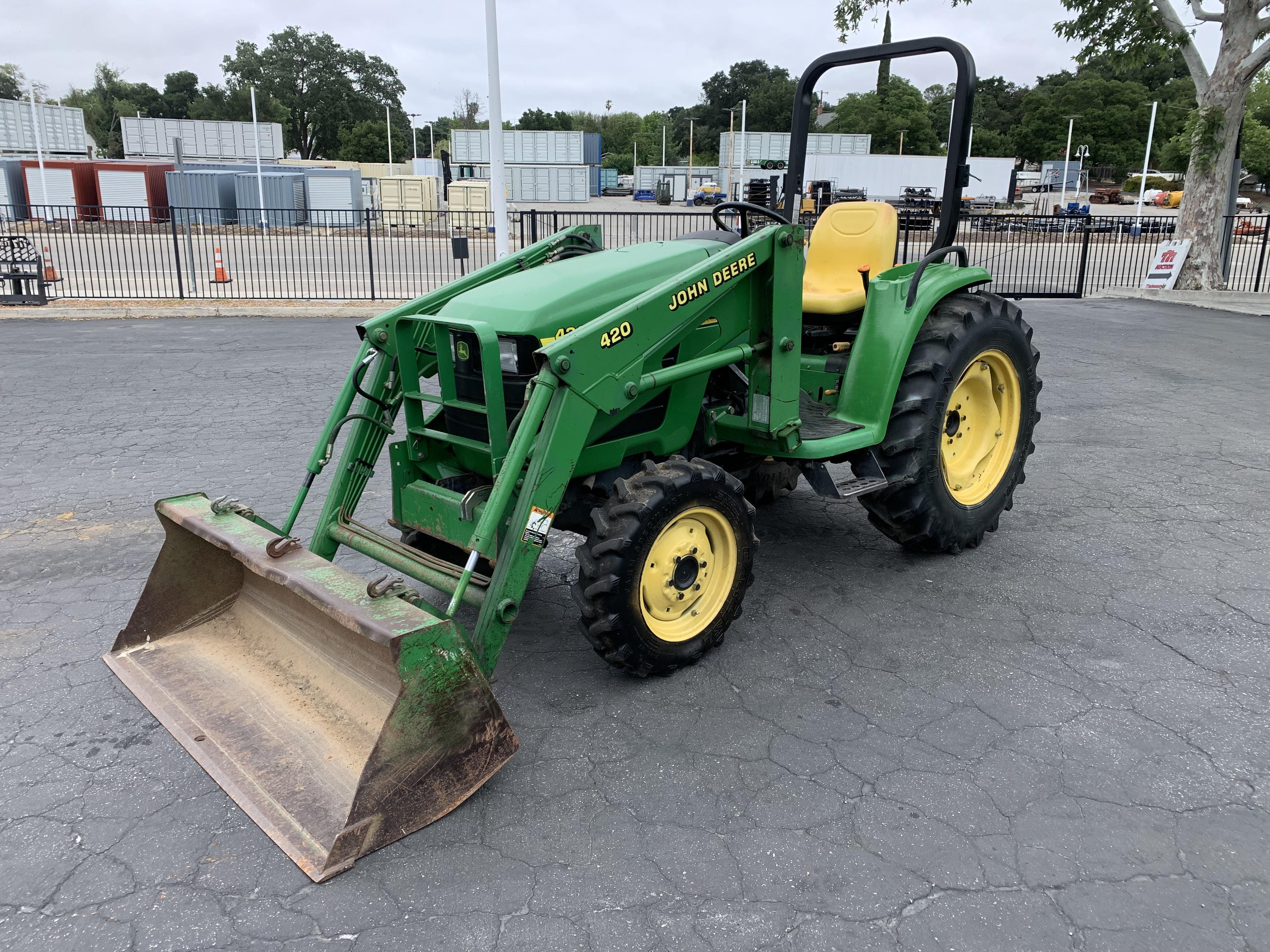Main image John Deere 4300