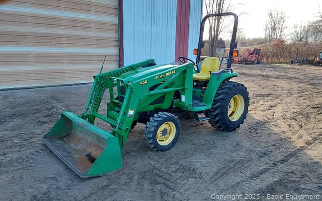Image of John Deere 4300 equipment image 1
