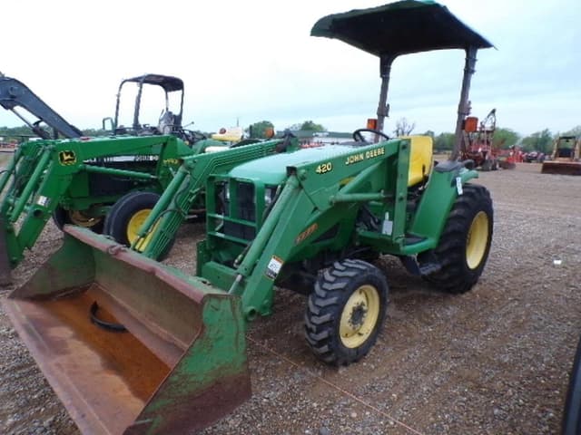 Image of John Deere 4300 equipment image 1