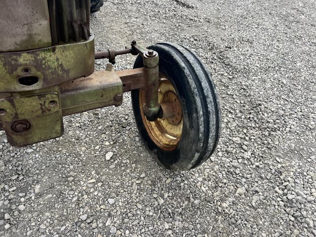 Image of John Deere 430W equipment image 2