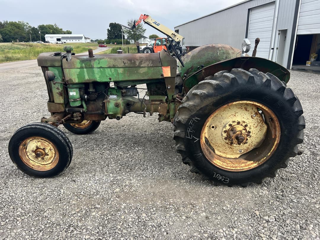 Image of John Deere 430W Primary image