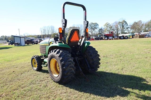 Image of John Deere 4310 equipment image 4