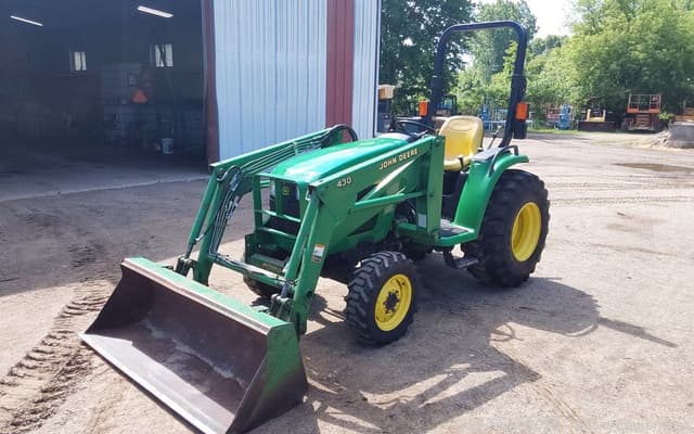 Image of John Deere 4310 equipment image 1