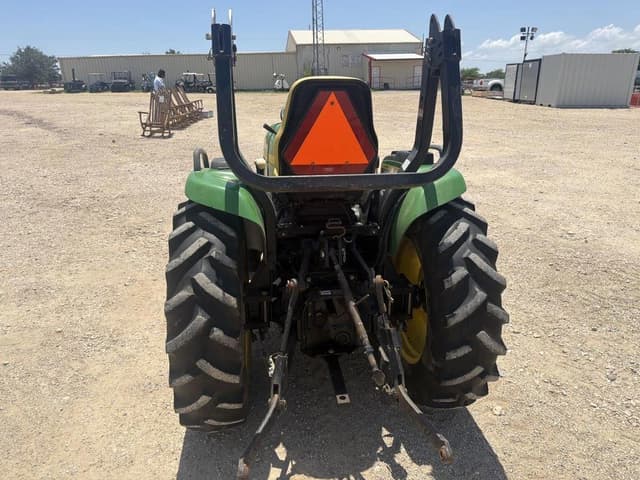 Image of John Deere 4310 equipment image 3