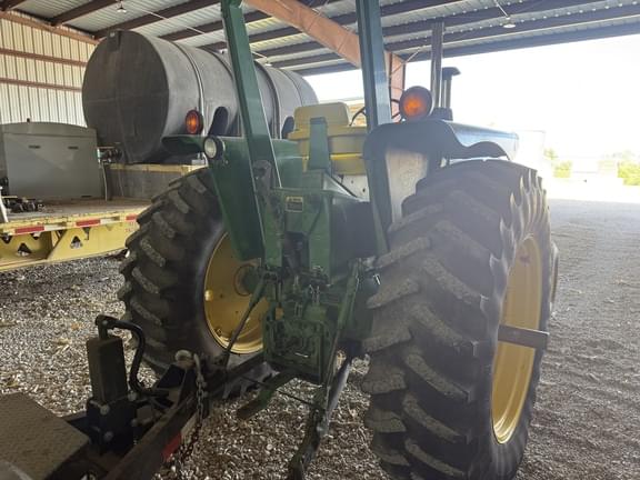 Image of John Deere 4320 equipment image 3
