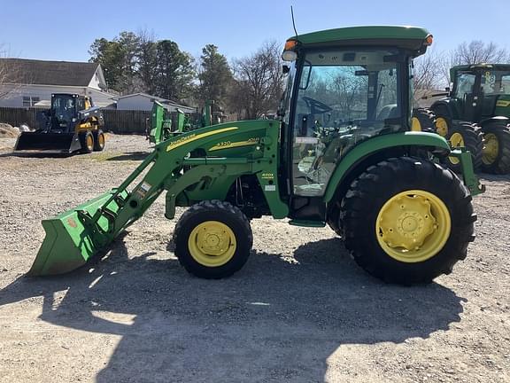 Image of John Deere 4320 equipment image 1