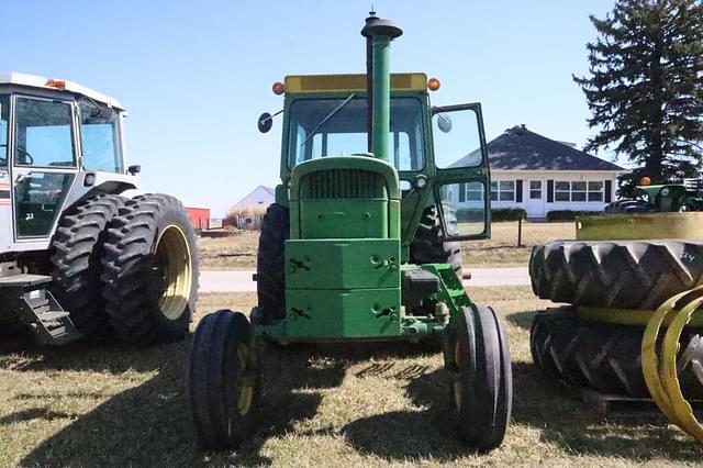 Image of John Deere 4320 equipment image 1