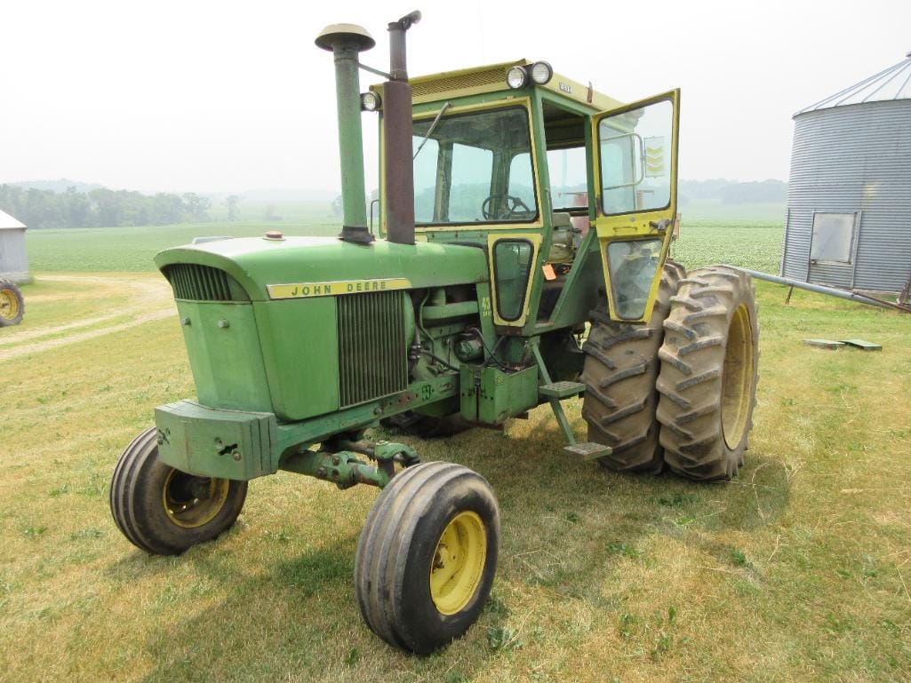 Main image John Deere 4320