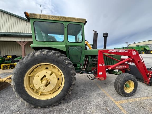 Image of John Deere 4320 equipment image 4
