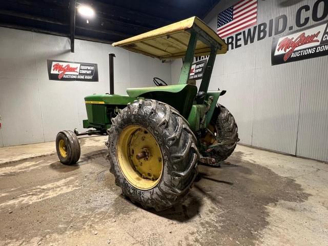 Image of John Deere 4320 equipment image 2