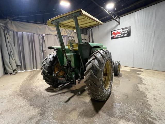 Image of John Deere 4320 equipment image 4