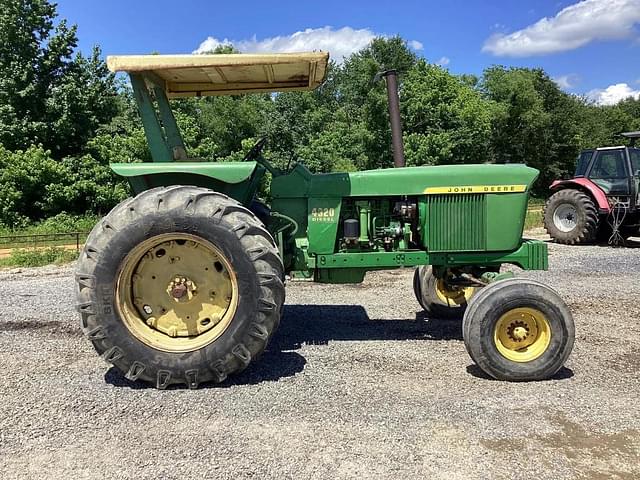 Image of John Deere 4320 equipment image 3