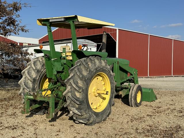 Image of John Deere 4320 equipment image 2