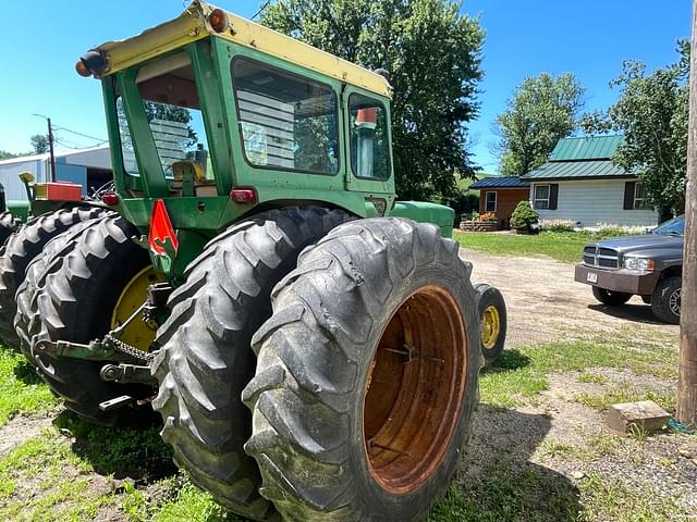 Image of John Deere 4320 equipment image 3