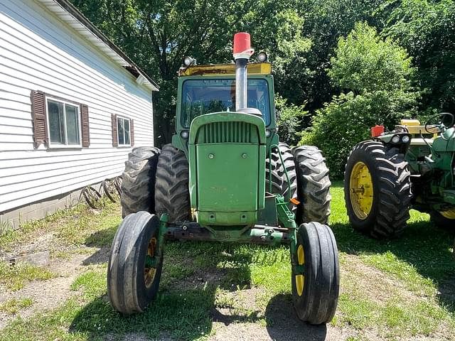 Image of John Deere 4320 equipment image 1