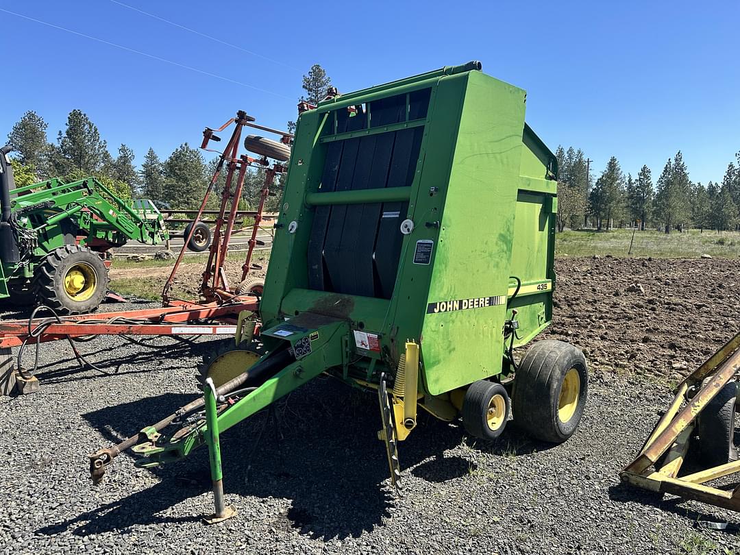 Image of John Deere 435 Primary image