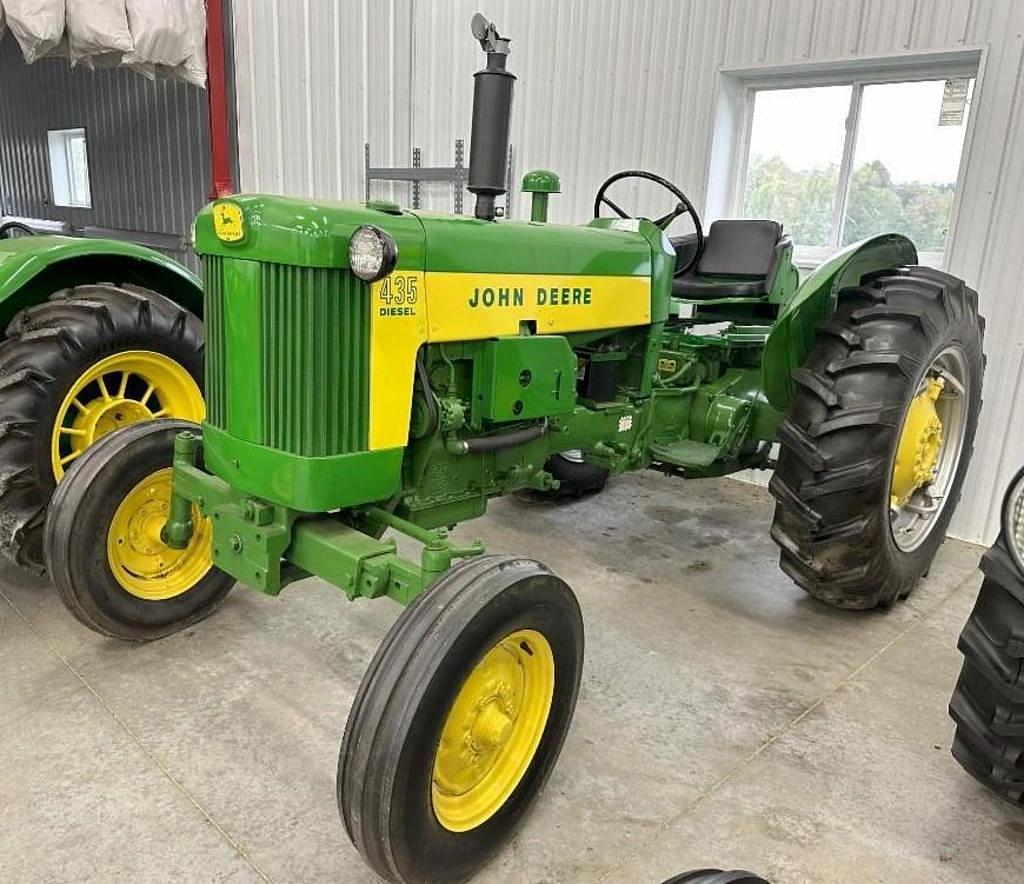 Image of John Deere 435 Primary image