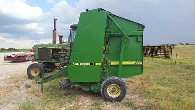 Image of John Deere 435 equipment image 2