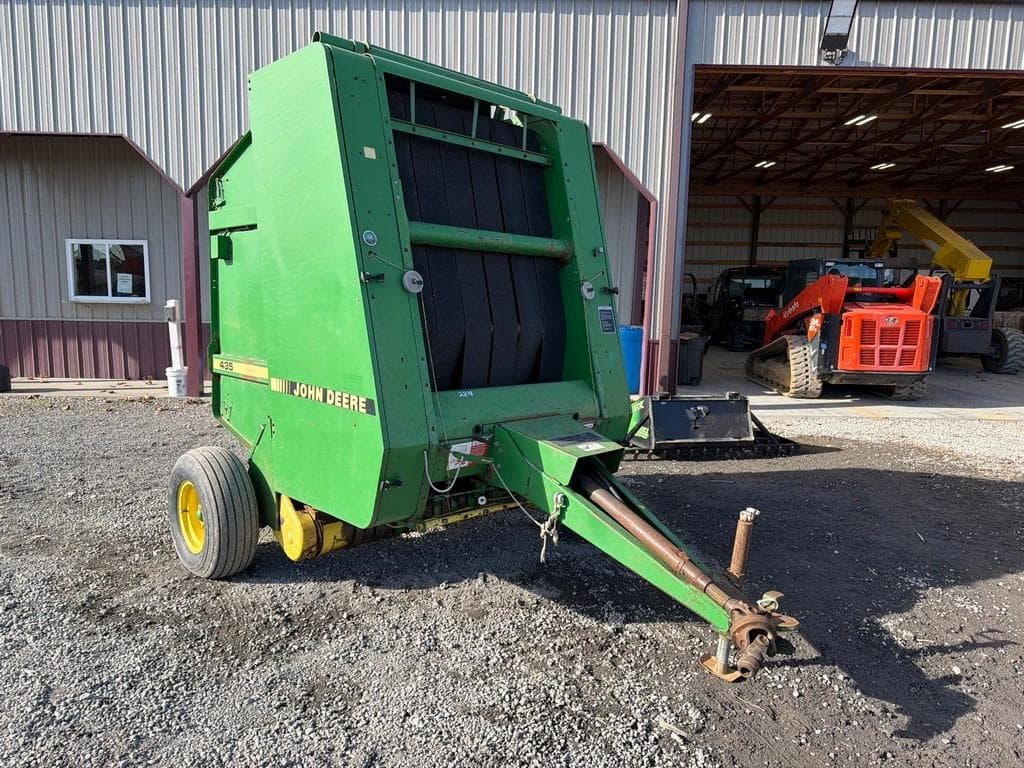 Image of John Deere 435 Primary image