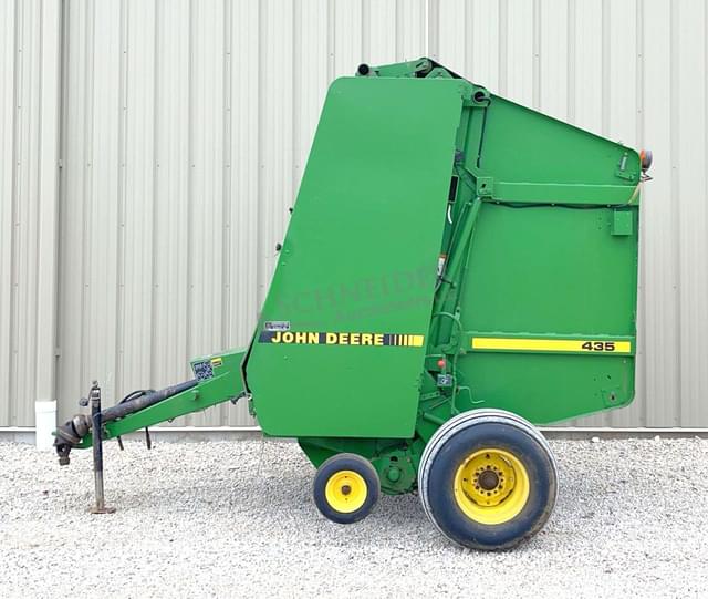 Image of John Deere 435 equipment image 3