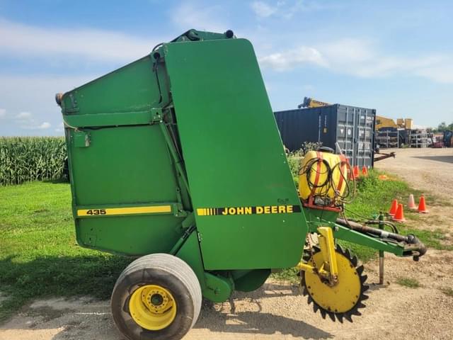 Image of John Deere 435 equipment image 3