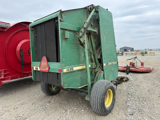 Image of John Deere 435 equipment image 3
