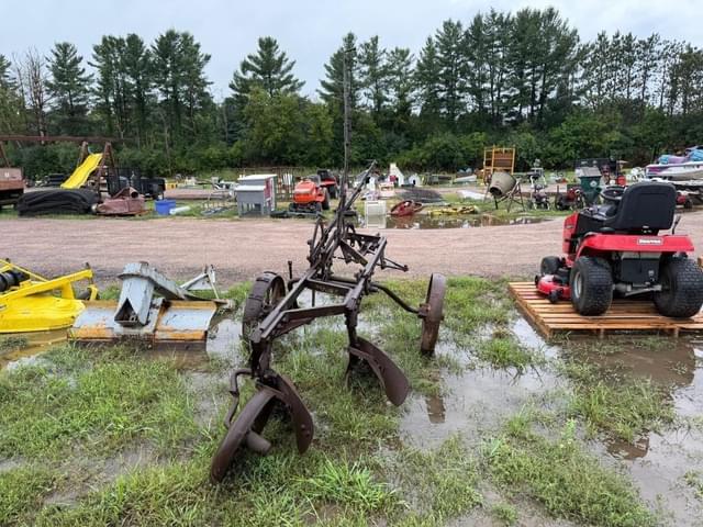 Image of John Deere 44 equipment image 4
