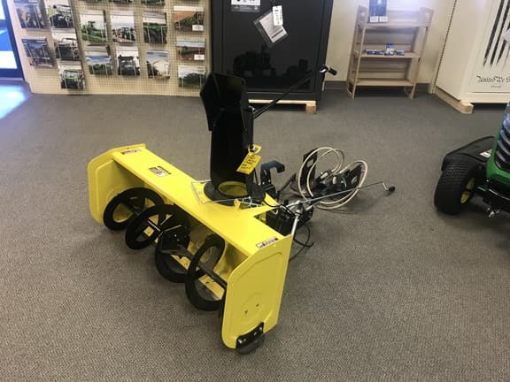 Image of John Deere 44" Snowblower equipment image 1