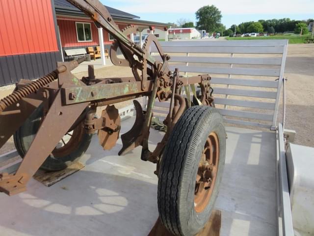 Image of John Deere 44 equipment image 1