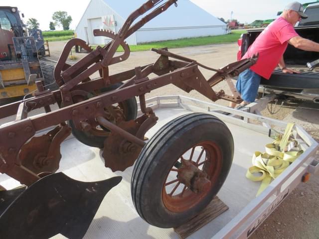 Image of John Deere 44 equipment image 4
