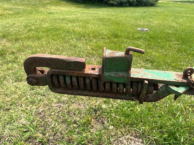 Image of John Deere 44 equipment image 3