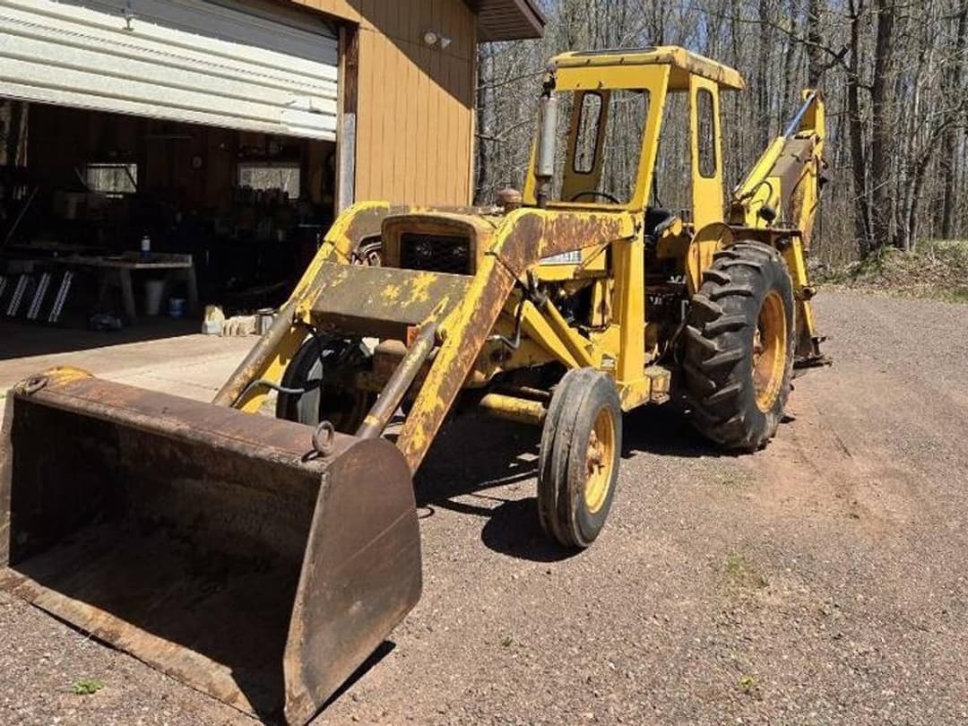 Image of John Deere 440 Primary image
