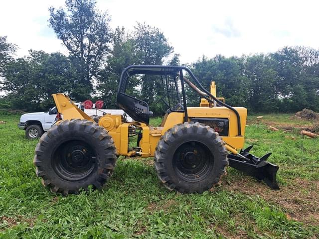 Image of John Deere 440 equipment image 2