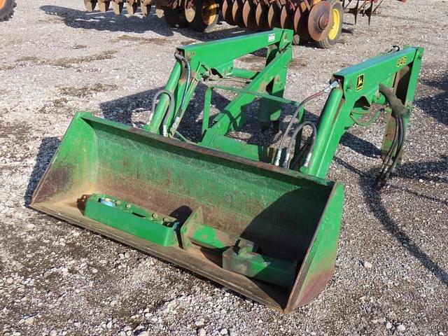 Image of John Deere 440 equipment image 1