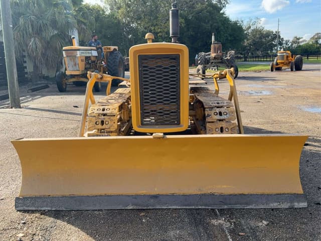 Image of John Deere 440 equipment image 2