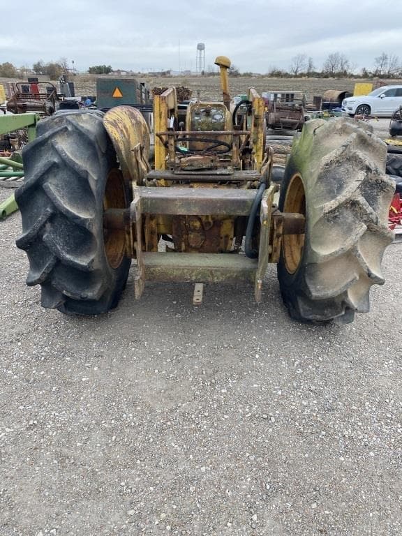 Image of John Deere 440 Image 1