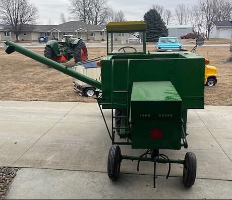 Image of John Deere 4400 equipment image 4