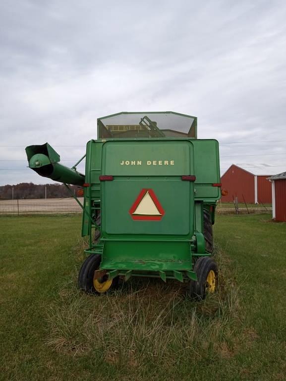 Image of John Deere 4400 equipment image 3