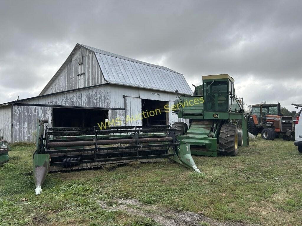 John Deere 4400 Equipment Image0