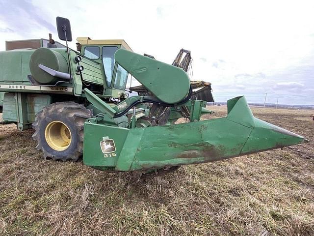 Image of John Deere 4400 equipment image 2