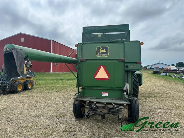 Image of John Deere 4400 equipment image 3