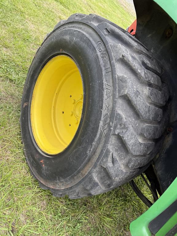 Image of John Deere 4400 equipment image 4