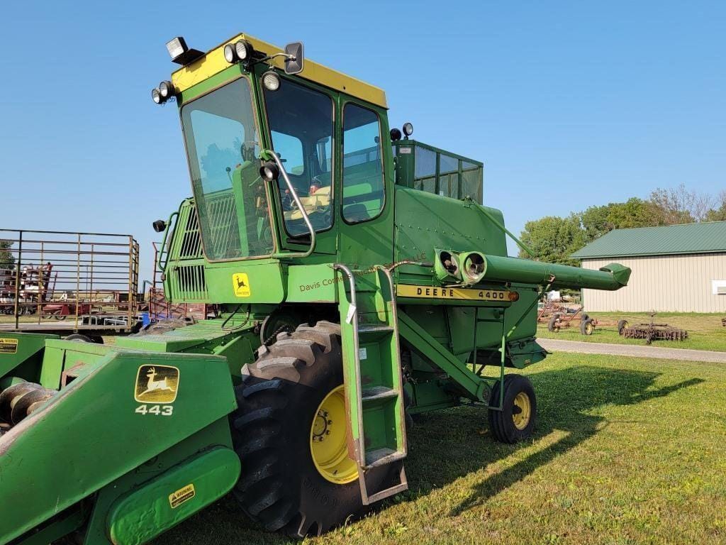Main image John Deere 4400