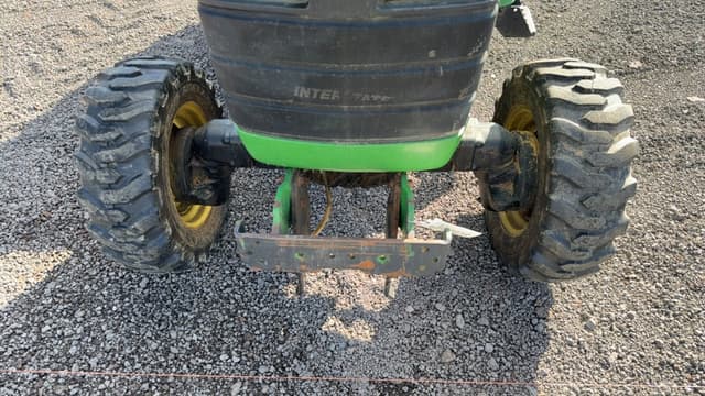 Image of John Deere 4400 equipment image 3