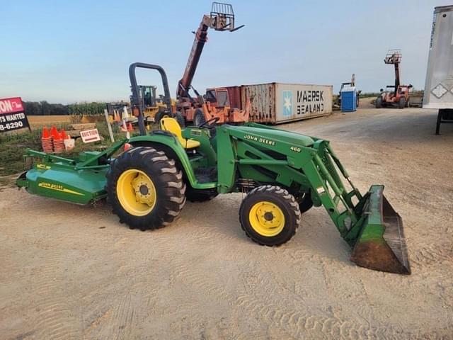 Image of John Deere 4400 equipment image 1