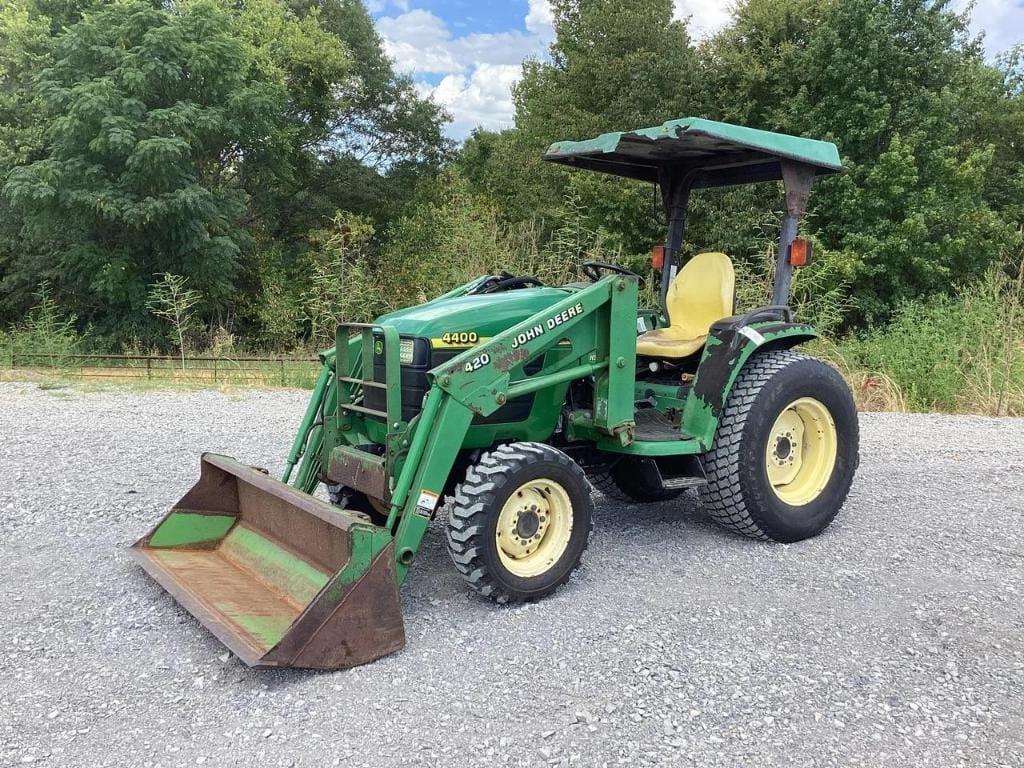 Main image John Deere 4400