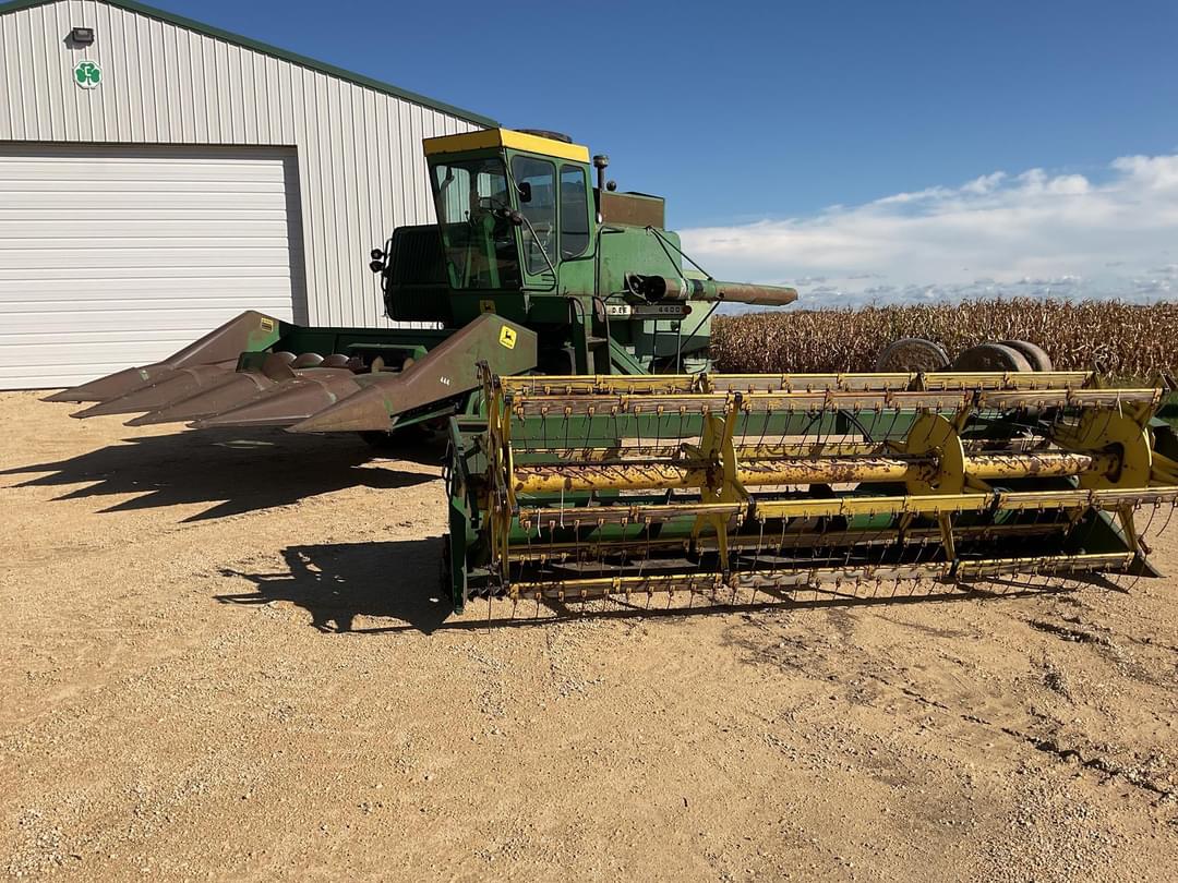 Image of John Deere 4400 Primary image
