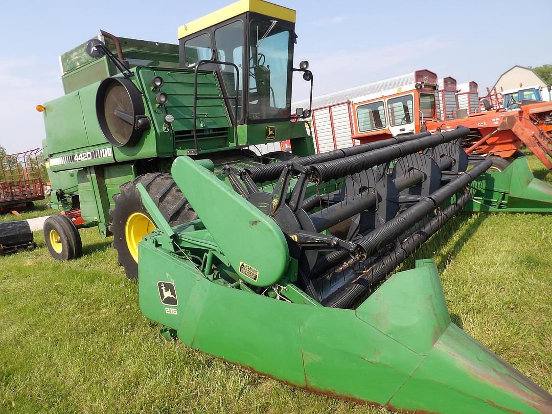 Image of John Deere 4420 Primary image